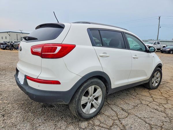 2013 KIA SPORTAGE LX