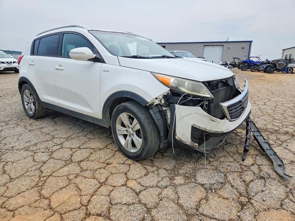 2013 KIA SPORTAGE LX
