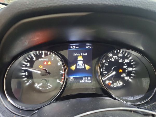 2018 NISSAN ROGUE