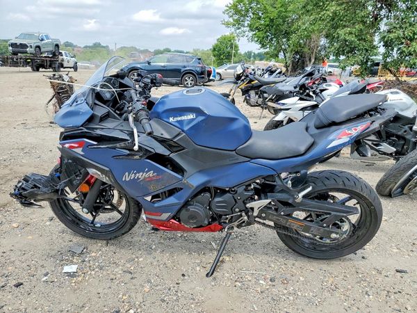 2026 KAWASAKI EX500
