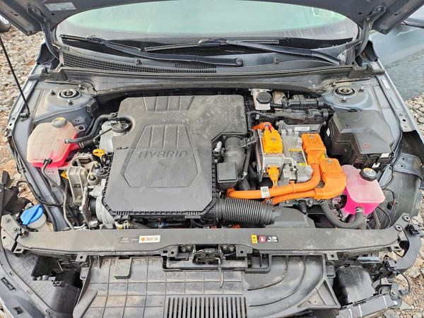 2022 HYUNDAI ELANTRA