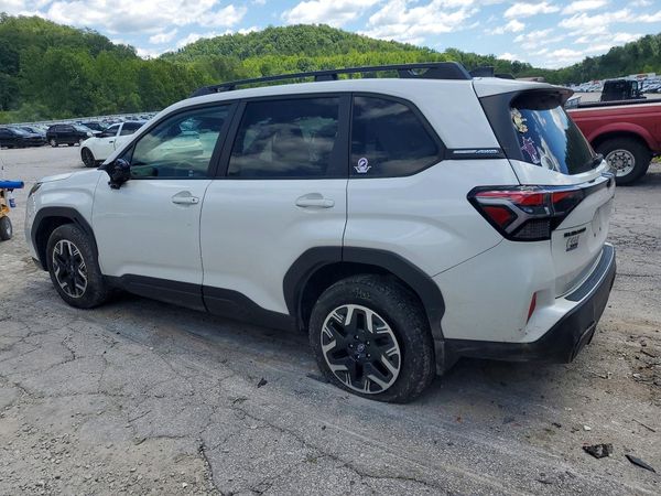 2025 SUBARU FORESTER Premium Base