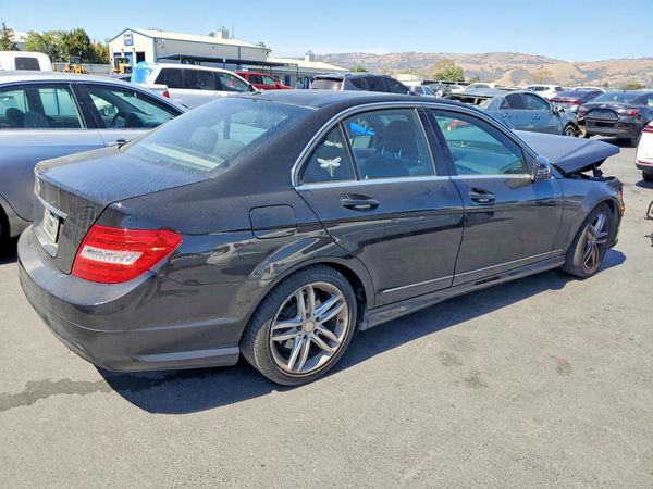 2014 MERCEDES-BENZ C C250