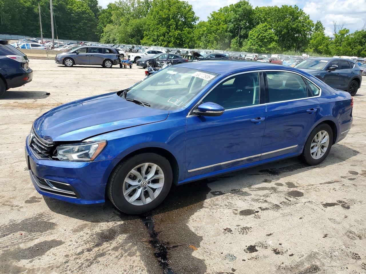 2017 VOLKSWAGEN PASSAT