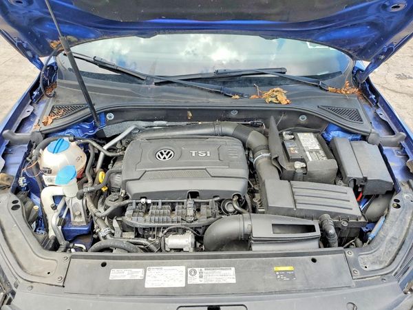 2017 VOLKSWAGEN PASSAT