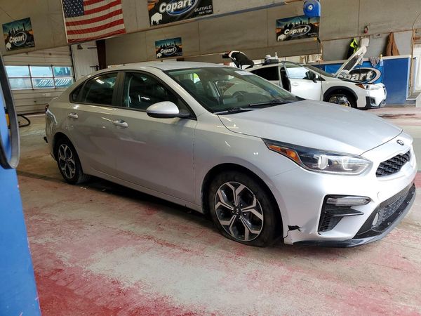 2021 KIA FORTE FE, LXS