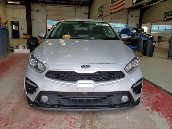 2021 KIA FORTE FE, LXS