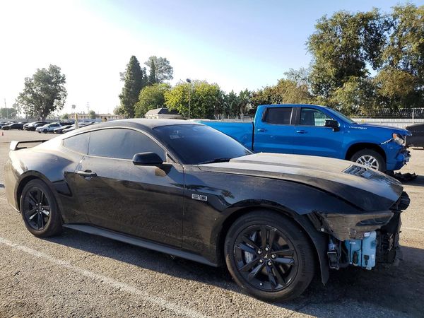 2025 FORD MUSTANG GT