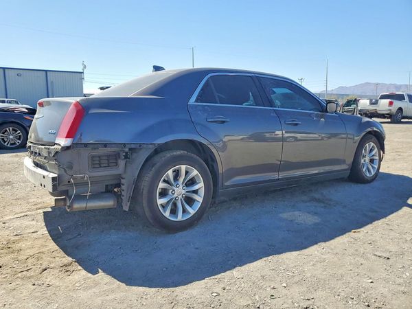 2016 CHRYSLER 300 Limited
