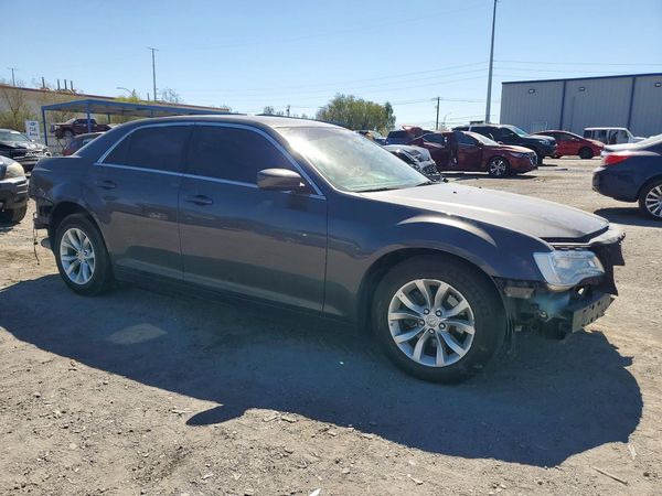 2016 CHRYSLER 300 Limited