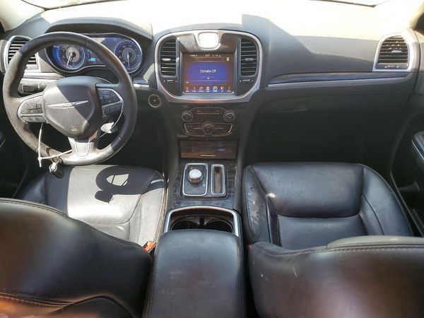 2016 CHRYSLER 300 Limited