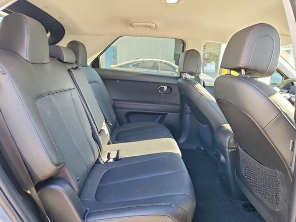2025 HYUNDAI IONIQ 5 SEL