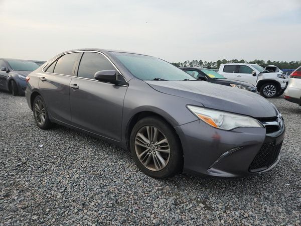 2015 TOYOTA CAMRY