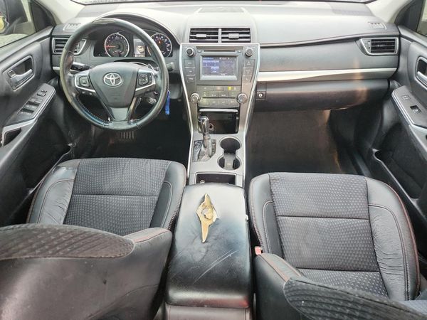 2015 TOYOTA CAMRY