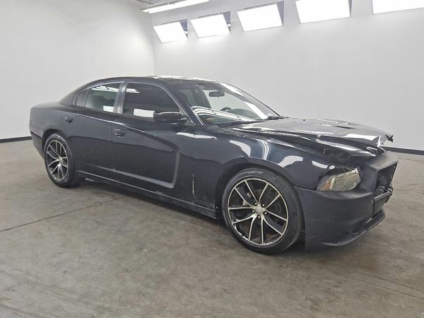 2014 DODGE CHARGER SE