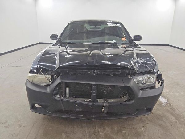 2014 DODGE CHARGER SE