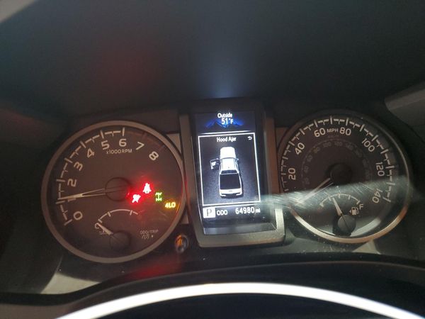 2018 TOYOTA TACOMA