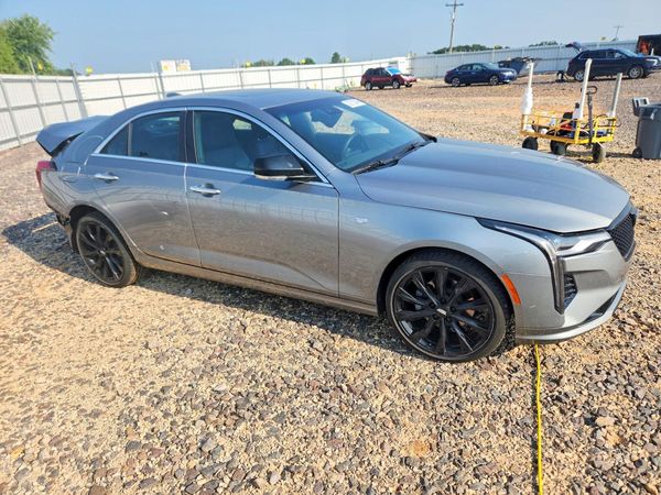 2024 CADILLAC CT4 Luxury+