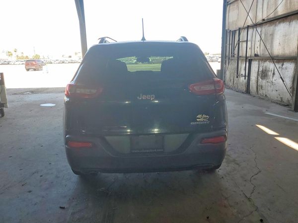 2017 JEEP CHEROKEE SPORT FWD