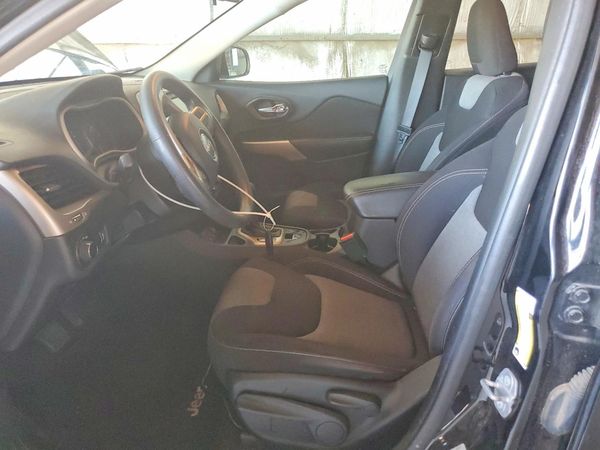 2017 JEEP CHEROKEE SPORT FWD