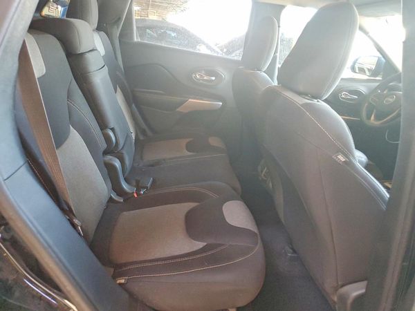 2017 JEEP CHEROKEE SPORT FWD