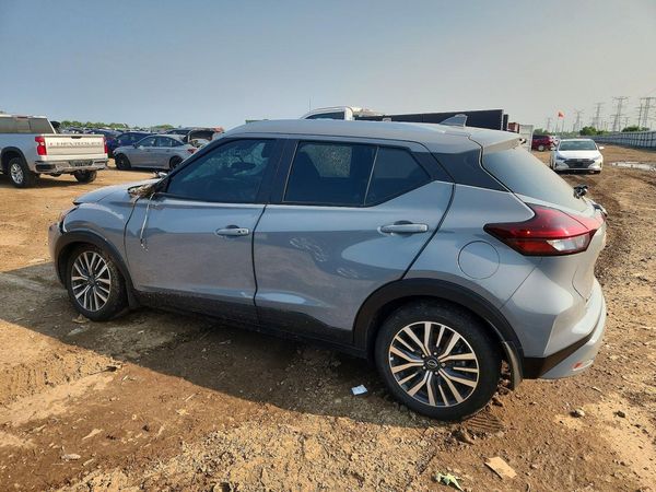 2023 NISSAN KICKS