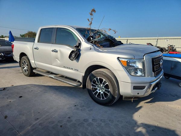 2020 NISSAN TITAN