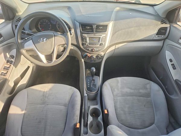 2017 HYUNDAI ACCENT SE Base