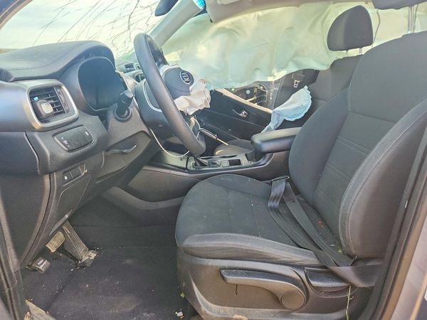 2020 KIA SORENTO