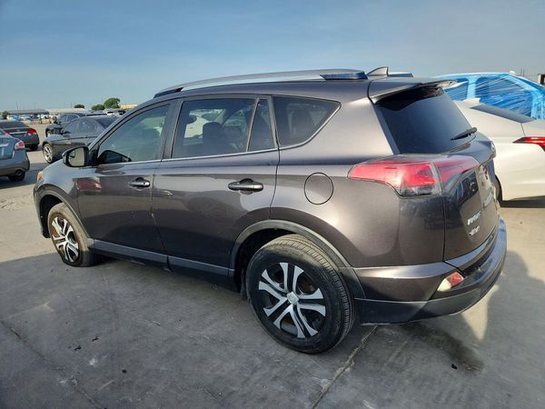 2018 TOYOTA RAV4 LE