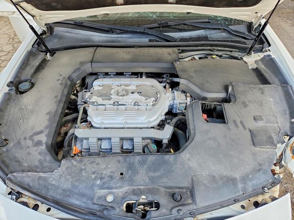 2012 ACURA TL SH-AWD ADV — Engine bay