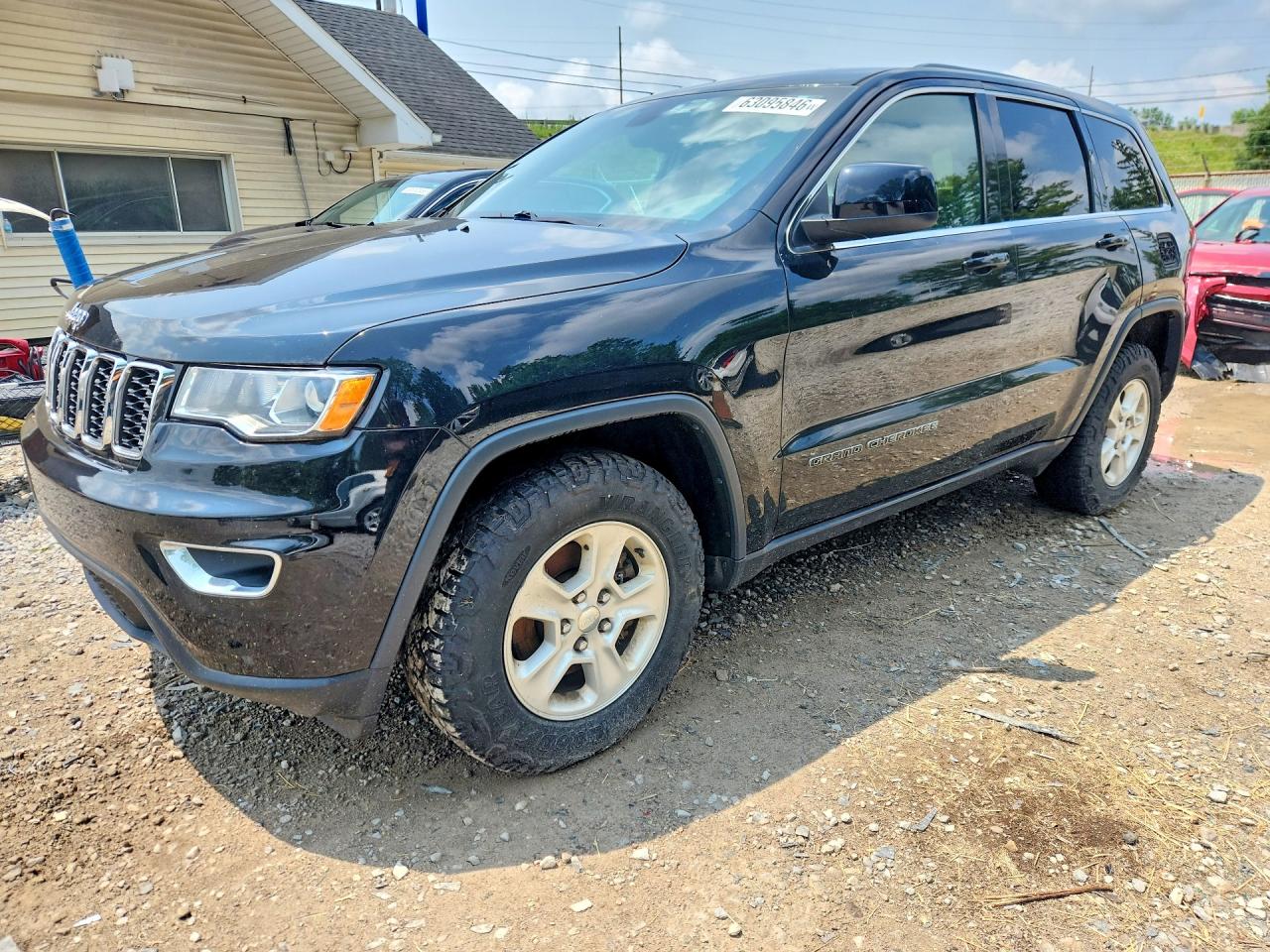 2017 JEEP GRAND CHEROKEE LAREDO 4X4