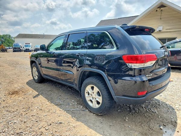 2017 JEEP GRAND CHEROKEE LAREDO 4X4