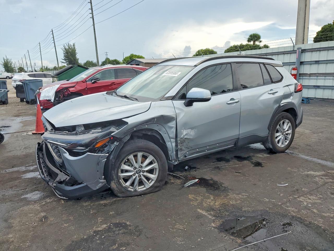2022 TOYOTA COROLLA CROSS LE