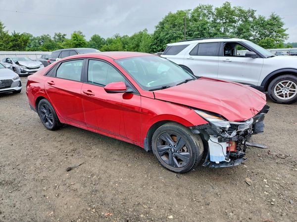 2022 HYUNDAI ELANTRA SEL