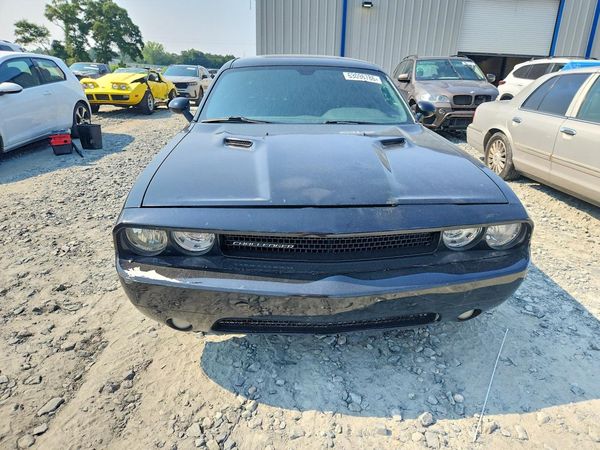 2014 DODGE CHALLENGER Base
