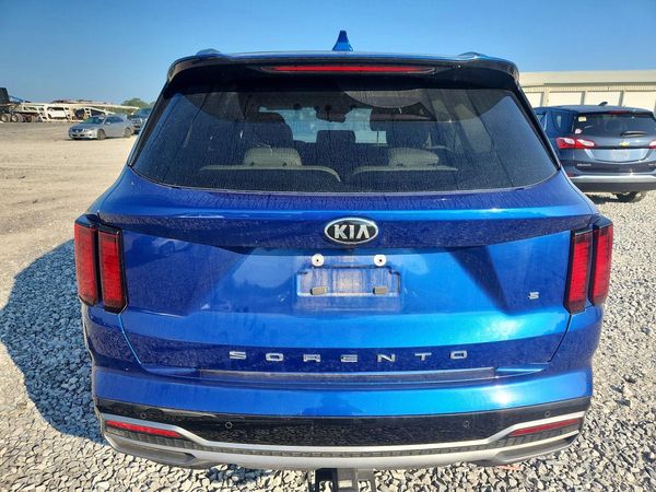 2021 KIA SORENTO S