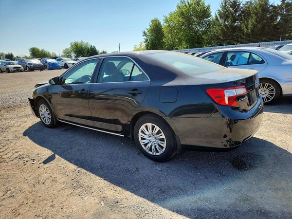 2013 TOYOTA CAMRY