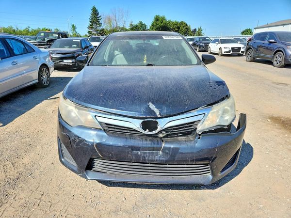 2013 TOYOTA CAMRY