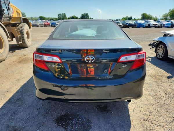 2013 TOYOTA CAMRY