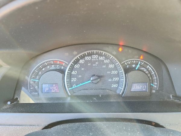 2013 TOYOTA CAMRY