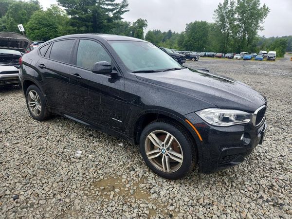 2019 BMW X6 xDrive35i — Passenger 3/4