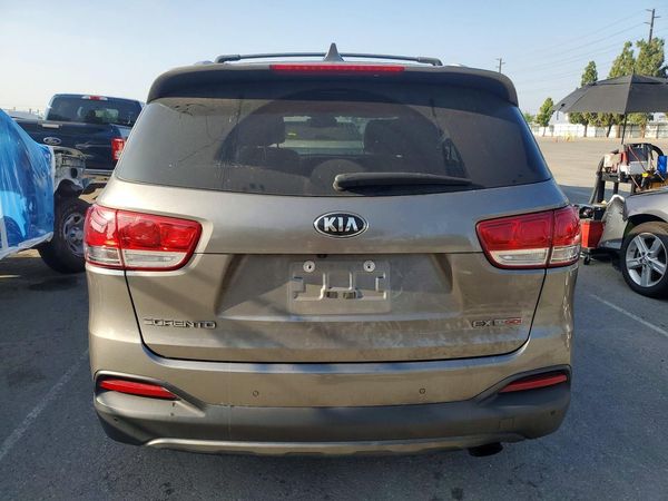 2017 KIA SORENTO EX