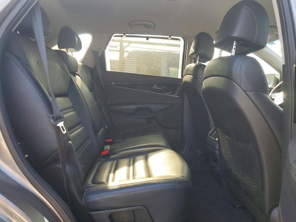 2017 KIA SORENTO EX