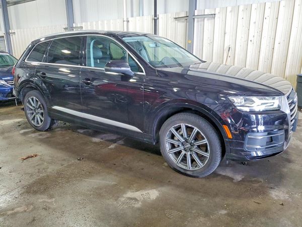 2017 AUDI Q7 quattro Premium Plus