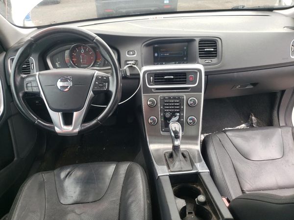 2014 VOLVO S60