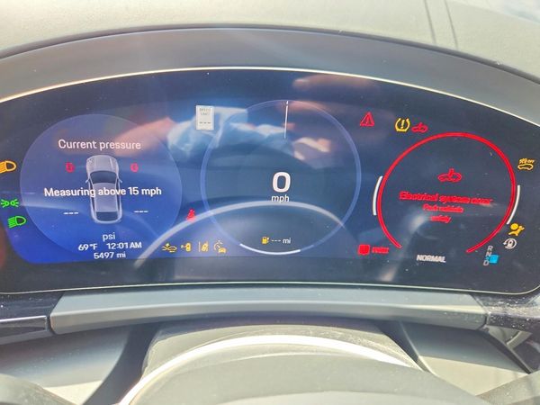 2025 PORSCHE MACAN 4S Electric