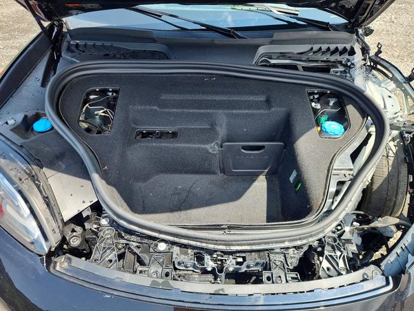 2025 PORSCHE MACAN 4S Electric