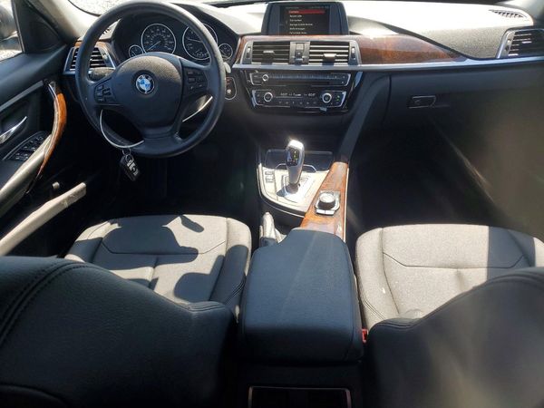 2018 BMW 320 xDrive SA