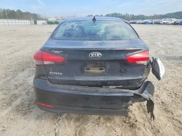 2017 KIA FORTE